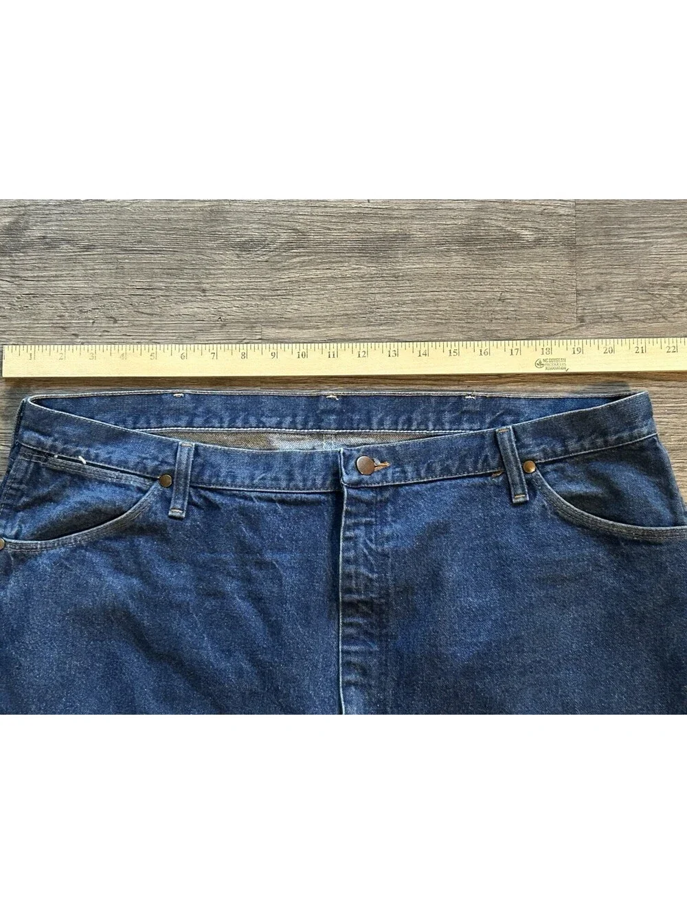VTG Wrangler Jeans Mens 42x32 Dark Blue Denim Western Cowboy Cut Rodeo 13MWZPW